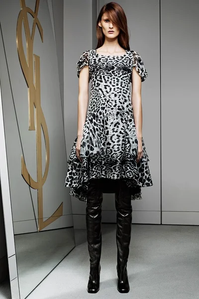 Look 12